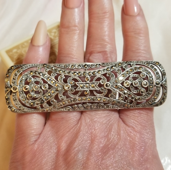 Vintage Jewelry - Art Deco Large Sterling Silver Marcasite Brooch